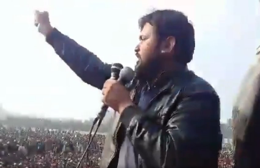 CAA पर कन्हैया कुमार ने बिहार के पूर्णिया में जनसभा को संबोधित करेत हुए आजादी के नारे लगाए।