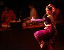 CBI, Padmashree, Bharatnatyam, Dancer, Bharatnatyam Dancer, financial irregularities, fraud, CBI case