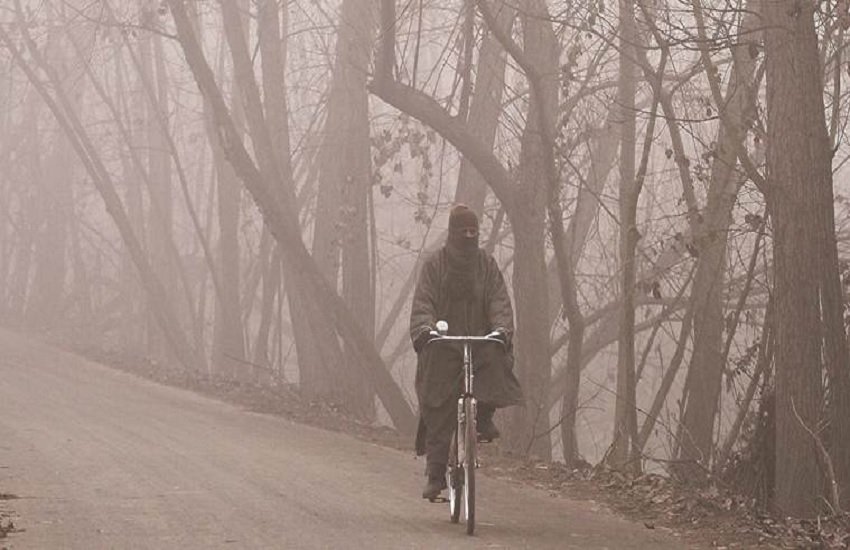 प्रतीकात्मक तस्वीर, फोटो सोर्स- इंडियन एक्सप्रेस