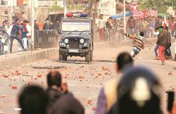 नागरिकता कानून: लखनऊ में भड़की हिंसा के मामले में हिरासत में लिया गया पत्रकार
