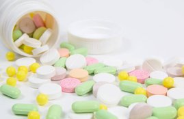 what to eat on an empty stomach, oats in empty stomach, apple on empty stomach, celery juice on empty stomach, working out on an empty stomach, drinking on an empty stomach, coffee on empty stomach, empty stomach gas, dark brown vomit empty stomach