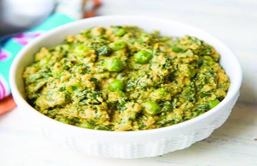 मेथी मटर मलाई लजीज सब्जी में शुमार है।