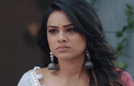 Naagin 4, nia sharma, jasmin bhasin, Naagin 4 on Colors tv, Naagin 4 29 December 2019, Naagin 4 upcoming Episode, Naagin 4 29 December, Naagin 4 Episode, will brinda save herself from manas in shiv temple, nia sharma, jasmin bhasin, naagin 4 story, Naintara, Brinda, Ekta Kapoor Show Naagin 4, entertainment news, Bollywood News, Television News