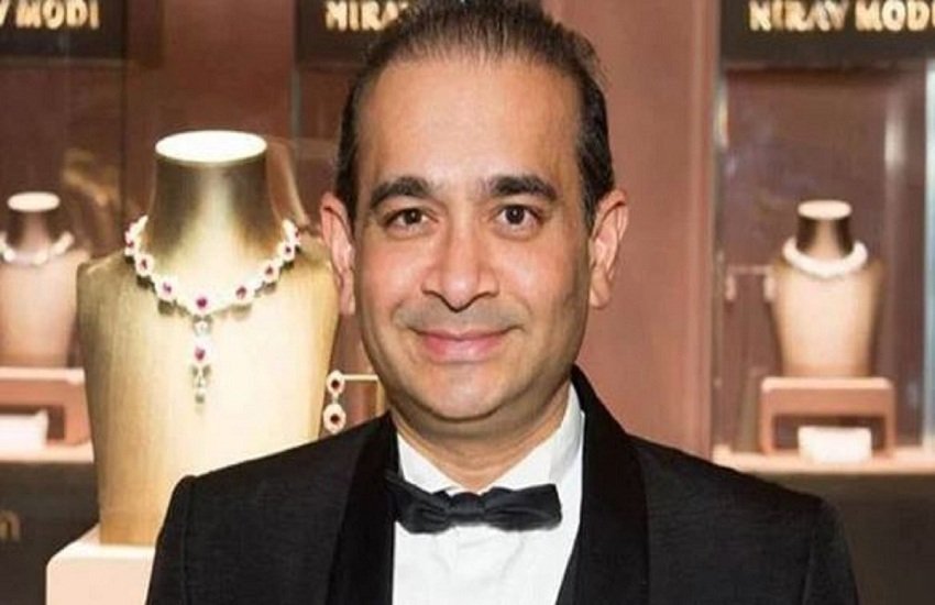 हीरा व्यापारी नीरव मोदी ने पिछले साल जनवरी के पहले सप्ताह में भारत छोड़ दिया था। (indian express file)