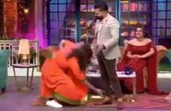 The Kapil Sharma Show: पवन सिंह की गायिकी सुन पैर पर गिर पड़ी सपना, बच्चा यादव ने भी की डिमांड