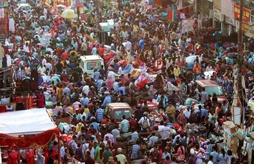 मोदी सरकार जनसंख्या स्थिरीकरण पर नया कानून ला सकती है। (indian express photo)