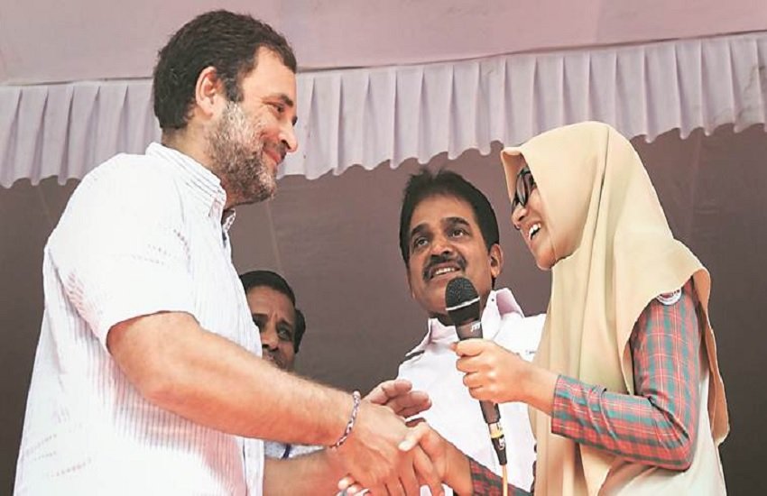 कांग्रेस नेता राहुल गांधी के साथ 12वीं की छात्र सफा, फोटो सोर्स- पीटीआई