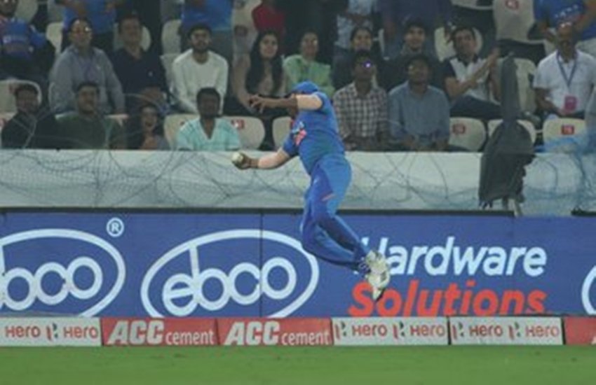वेस्टइंडीज के खिलाफ पहले टी20 मैच के दौरान रोहित शर्मा से भी कैच छूट गया।