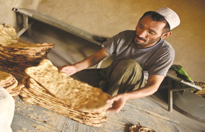 भारत में रोटियों की सबसे ज्यादा किस्में हैं।