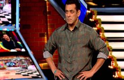 Bigg Boss 13: सलमान खान क्यों छोड़ रहे बिग बॉस? फिल्मों में बिज़ी हैं या कोई और वजह…