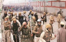 CAA, delhi police, delhi police protest, seelampur delhi, protesters in streets, GTB Hospital, cab, cab news, caa protest, caa protest today, caa protest latest news, cab protest, cab today news, citizenship amendment bill, citizenship amendment bill 2019, citizenship amendment bill protest, citizenship amendment bill protest today, citizenship amendment bill 2019 india, citizenship amendment bill live news, cab news, citizenship amendment act, citizenship amendment act latest news