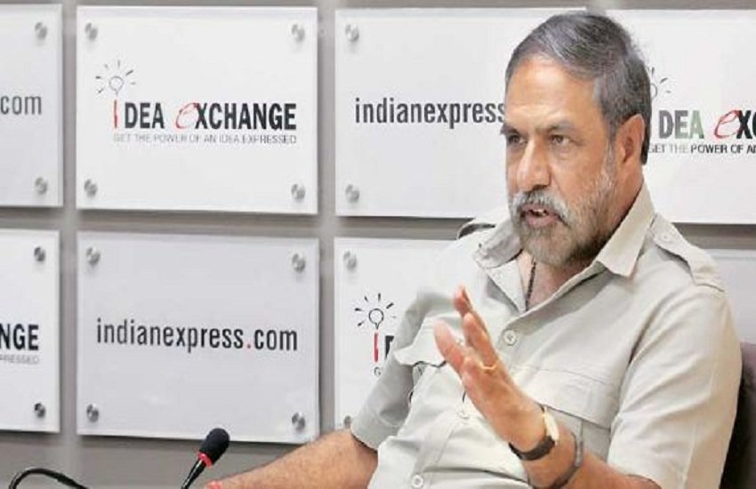 आनंद शर्मा ने कहा कि अगर सरदार पटेल कभी प्रधानमंत्री नरेंद्र मोदी से मिलेंगे तो बहुत दु:खी होंगे। (file photo)