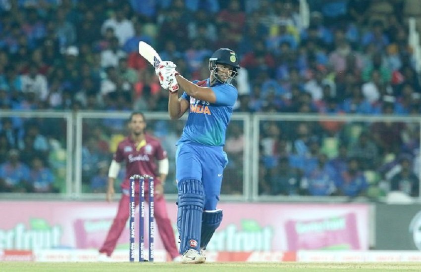शिवम दूबे ने जड़े एक ओवर में तीन छक्के (फोटो सोर्स-bcci)
