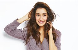 श्रद्धा कपूर जैसी फिगर चाहिए, तो फॉलो करें ये बेहतरीन डाइट प्लान