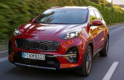 Kia Sonet हो सकती है कंपनी की अगली गाड़ी! Seltos के बाद कंपनी ला रही है 7 सीटों वाली कॉम्पैक्ट SUV, जानें कीमत और फीचर्स