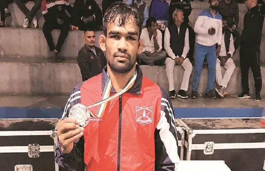 ट्रक ड्राइवर ने फिर चुनी रेसलिंग (फोटो सोर्स-IE)