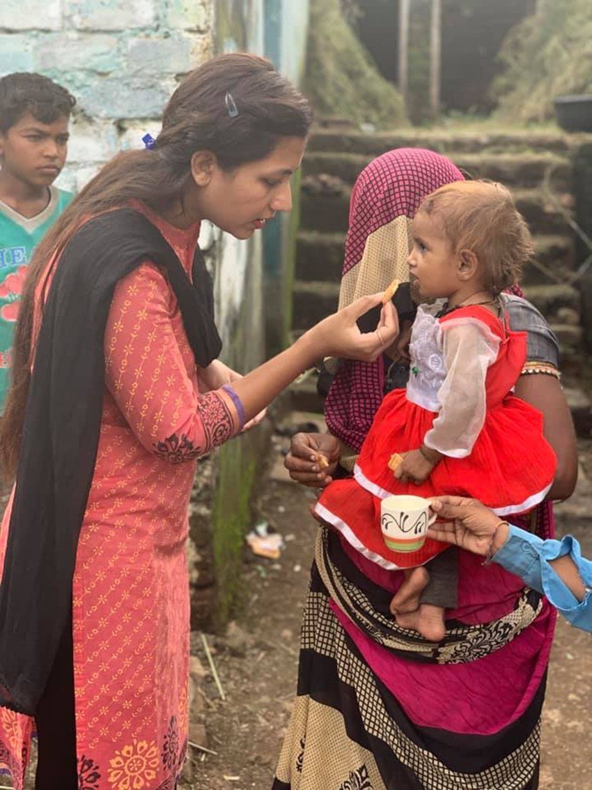 डिप्टी कलेक्टर बनने के बाद उनकी तैनाती प्रेदश के राजगढ़ जिले में हुई।