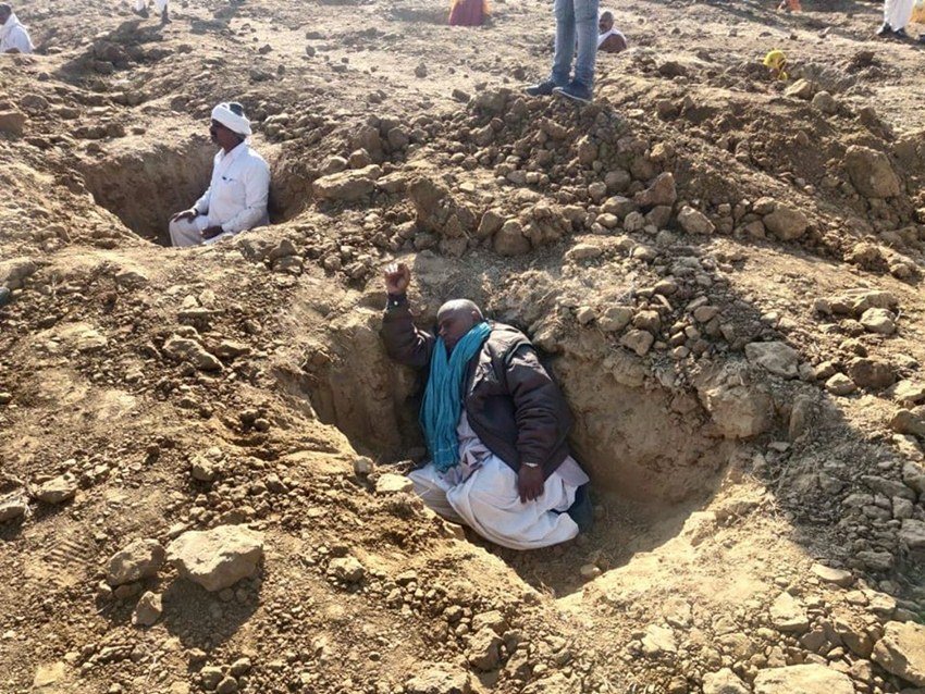 आंदोलनरत किसानों की मांग है कि हमें DLC रेट का चार गुना मुआवजा मिलना चाहिए, सरकार DLC रेट से दोगुनी रेट अभी दे रही है।