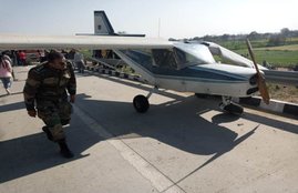 Sadarpur, Aircraft, Landing,