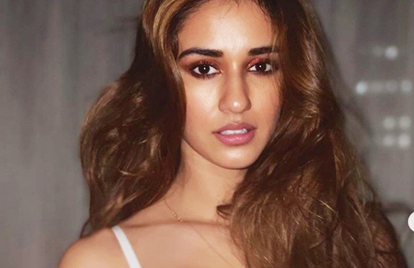 Disha Patni, Malang, Malang Trailer, Disha Patani in Malang, Disha Patani Malang Look, Disha Patani in A Bold Awtaar, Disha Patani Glamorous Pictures, Disha Patani With Aditya Roy Kapoor, Disha Patani Promoting Movie Malang, Disha Patani and Aditya Roy Magical Chemistry, entertainment news, Bollywood NEWS, Television news