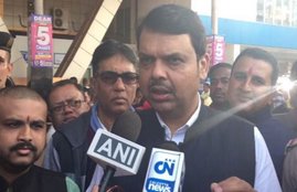 "Devendra Fadnavis, Veer Savarkar, Savarkar, Shiv Sena, Congress booklet on Savarkar