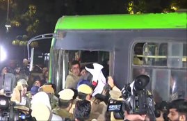 JNU, PTI, Police Protest