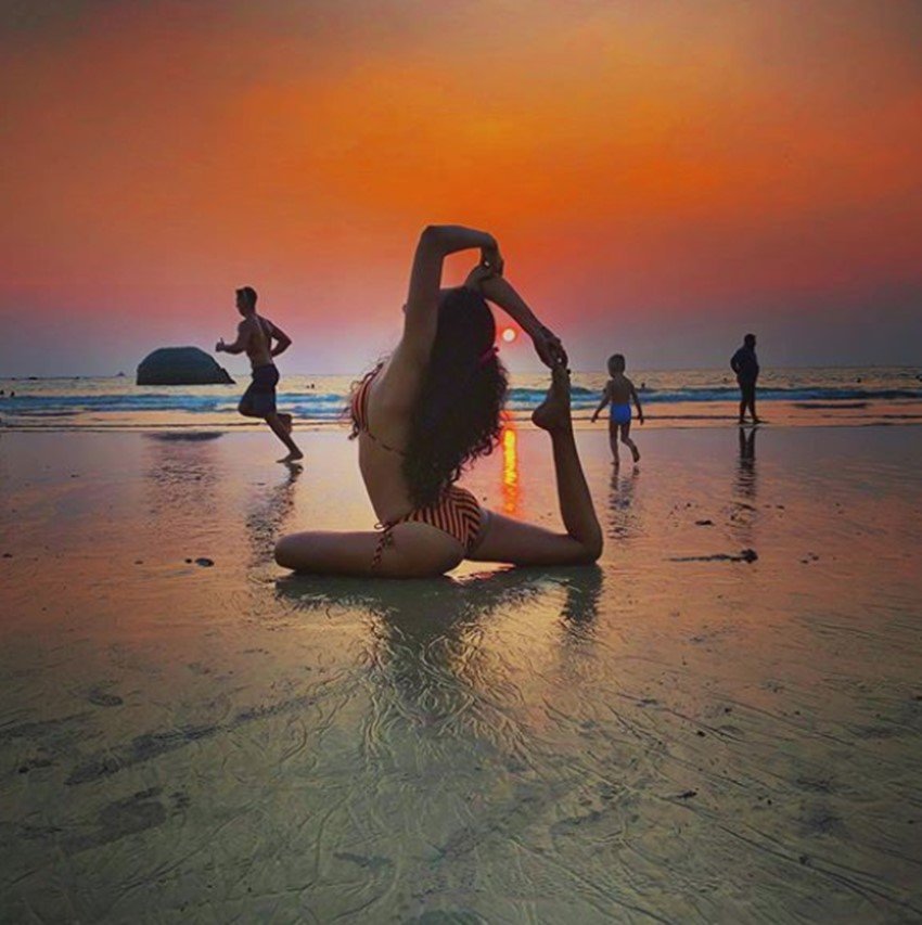 Kavita Kaushik, Actress Kavita Kaushik, Kavita Kaushik Hot Picture, Kavita Kaushik in Animal Printed Bikini, Kavita Kaushik In Bikini, Kavita Kaushik IN 2 piece, Kavita Kkaushik Modern Yoga in 2 piece, KaviTA kAUSHIK as ChandrMukhi Chautala, Fans React on Kavita Kaushik Picture, entertainment news, bollywood news, television news