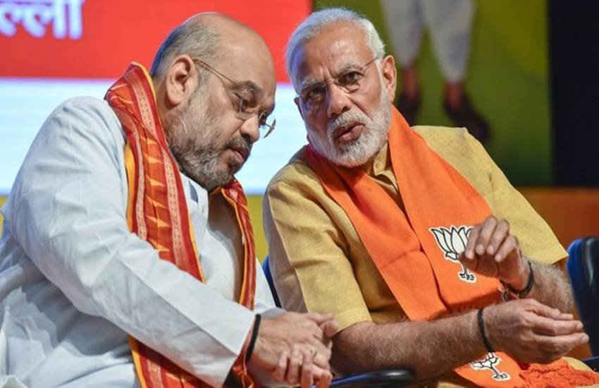 मोदी सरकार एससी, एसटी, ओबीसी छात्रों की छात्रवृत्ति, कोचिंग, हॉस्टल पर नौ महीने में 10 फीसदी रकम ही खर्च कर सकी। (Photo: PTI)