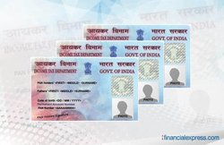 घर बैठे PAN Card बनवाना भी है बेहद आसान, ये स्टेप्स अपनाएं और ऑनलाइन या ऑफलाइन पैन पाएं