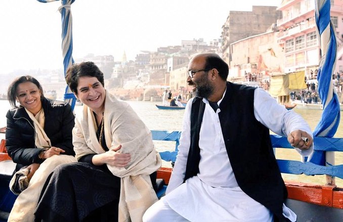 Priyanka Gandhi Birthday: मिशन यूपी पर प्रियंका गांधी, अमेठी-रायबरेली में मनाएंगी जन्मदिन; तस्वीरों में देखें सियासी सफर