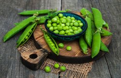Peas Health Benefits: वजन कम करने के लिए मददगार होता है मटर, इसके हैं कई अन्य फायदे