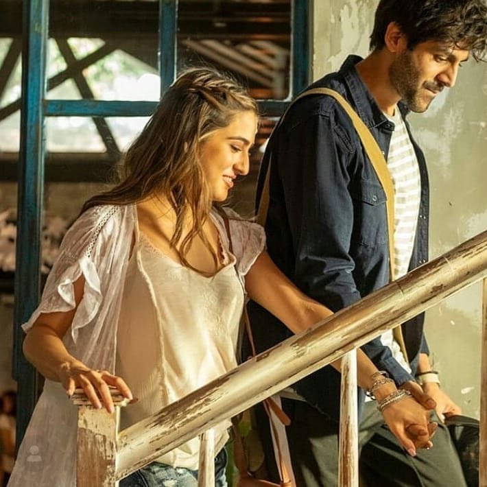 kartik aryaan movie, kartik aryaan- sara ali khan, kartik aryaan new movie, kartik aryaan instagram, kartik aryaan new movies 2020, kartik aryaan love bite, kartik aryaan new date with sara, kartik aryaan love aaj kal, kartik aryaan girlfriend, kartik aryaan upcoming movie, Sara Ali Khan, कार्तिक आर्यन, Kartik Aaryan, लव आजकल, Love aaj kal