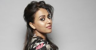 JNU Voilence ,Swara Bhasker, Swara Bhaskar Cried on JNU Violence, JNU Violence in Campus, JNU Violence by masked goons, Swara Bhaskar Urgent appeal To People, Swara Bhaskar Appeal to Reach JNU Campus ASAP, ENTERTAINMENT News, bollywood news, television news