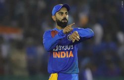 IND vs SL: एक रन बनाते ही रोहित शर्मा को पछाड़ नंबर वन बन जाएंगे विराट कोहली, टी20 में कायम होगी बादशाहत