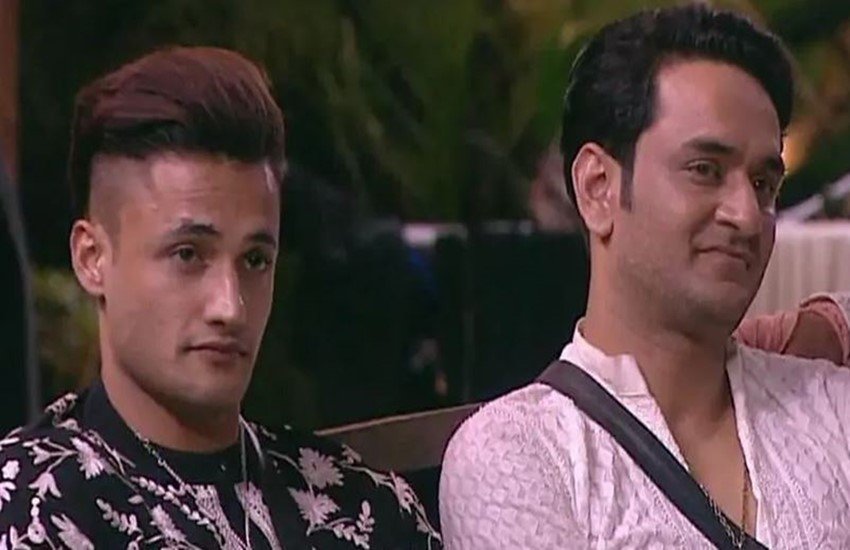 Bigg Boss 13, sidharth shukla, Asim Riaz,Asim himanshi, Vikas gupta asim riaz, Asim Umar,Asim Sidharth Shukla,Shefali Jariwala, shehnaaz gill, paras chhabra, mahira sharma, vishal aditya singh, Rashami desai, arti singh, bigg boss latest news, bigg boss latest update,