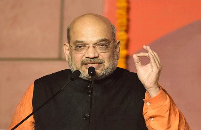 VIDEO: अमित शाह की जन सभा में पड़ा खलल! अरविंद केजरीवाल पर बोल रहे थे निशाना, तभी लगे CAA विरोधी नारे, कहा- अरे-अरे भाई…ले लो इसे