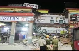 burdwan railway station building collapsed, burdwan railway station accident