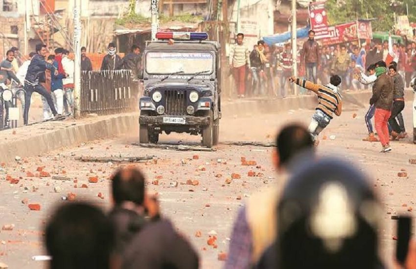 प्रतीकात्मक तस्वीर, फोटो सोर्स- इंडियन एक्सप्रेस