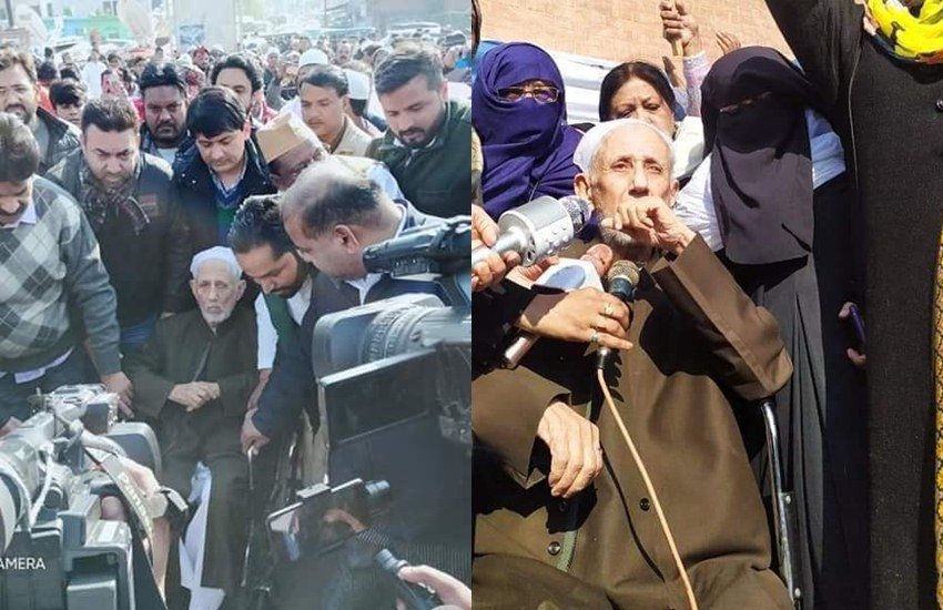 उत्तर प्रदेश की राजधानी लखनऊ में पिछले कई दिनों से नागरिकता संशोधन कानून (CAA) औऱ एनआरसी (NRC) के खिलाफ विरोध प्रदर्शन चल रहा है। वहां पर भी दिल्ली के शाहीन बाग की तरह ही महिलाओं ने सरकार के खिलाफ मोर्चा खोल रखा है। कई दिनों से घंटाघर पर विरोध प्रदर्शन कर रही महलिाओं की हौंसलाफजाई और सीएए का विरोध करने आल इंडिया मुस्लिम पर्सनल लॉ बोर्ड के वरिष्ठ उपाध्यक्ष मौलाना डॉ0 कल्बे सादिक 24 जनवरी को पहुंचे। पिछले दो सालों से बीमार चल रहे कल्बे सादिक व्हीलचेयर पर विरोध दर्ज कराने पहुंचे। लखनऊ घंटाघर से कल्बे सादिक की तस्वीरें वायरल हो रही हैं। (Photos: Social Media)