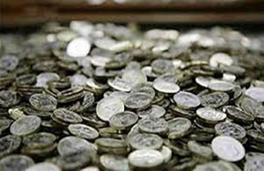 सिक्के की प्रतीकात्मक तस्वीर (फोटो सोर्स- इंडियन एक्सप्रेस)