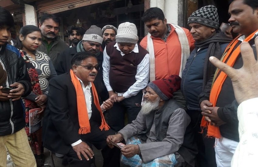 गोरखपुर से विधायक डॉ. राधा मोहन दास, फोटो सोर्स- फेसबुक गोरखपुर से विधायक डॉ. राधा मोहन दास, फोटो सोर्स- फेसबुक