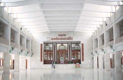 बाबा जयगुरुदेव की फर्जी वसीयत बना हड़प ली ट्रस्ट की संपत्ति, उपाध्यक्ष ने चाचा-भतीजा पर दर्ज कराया केस