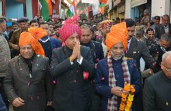 7th Pay Commission: गणतंत्र दिवस पर सौगात, HP सरकार ने बढ़ाया महंगाई भत्ता, बढ़ जाएगी सैलरी और पेंशन