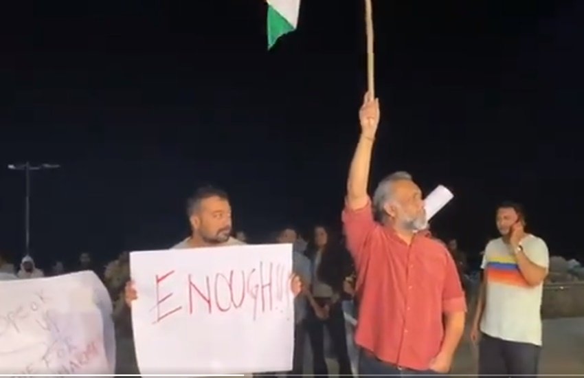 Jnu Attack, Anurag Kashyap, Anurag Kashyap Twitter, anurag kashyap protest, Anurag Kashyap Tweet, jnusu, PM Narendra Modi, PM Modi On Pakistan, Anurag Kashyap Twitter Reaction, Anurag Kashyap attacks pm narendra modi, अनुराग कश्यप, जेएनयू में हमला,