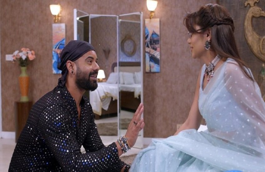 Kumkum Bhagya, Kumkum bhagya Online Episode, Kumkum Bhagya 17 Jan 2020 Preview, Kumkum bhagya Episode, Kumkum Bhagya 17 Jan 2020 Preview Episode, कुमकुम भाग्य Pragya gets injured and Abhi helps her, pragya and alia, entertainment news, bollywood news, television news