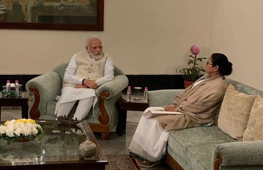 PM से मिल ममता बनर्जी बोलीं- CAA वापस लें, मोदी ने कहा- दिल्ली आइए, मैं यहां इसके लिए नहीं आया