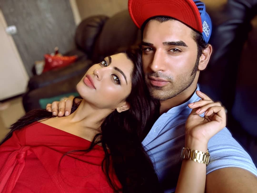 Bigg Boss, Paras Chhabra, paras girlfriend, Salman khan, Siddharth Shukla, paras chhabra affair, mahira sharma, akanksha puri, bigg boss, Salman Khan, Paras Chhabra, Bigg Boss 13