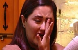 Rashami Desai, Bigg Boss, Bigg Boss13, salman khan, Rashami Desai talks about her past life, Bigg Boss 13 Contestant, Arti Singh, Arti Singh Video, Bigg Boss Video, Deepika padukone in bigg boss 13