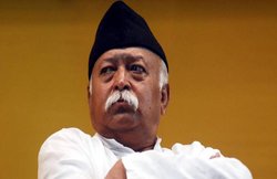 RSS चीफ मोहन भागवत ने पढ़ा अल्लामा इकबाल का शेर, कहा- ‘कुछ बात है कि हस्ती मिटती नहीं हमारी’