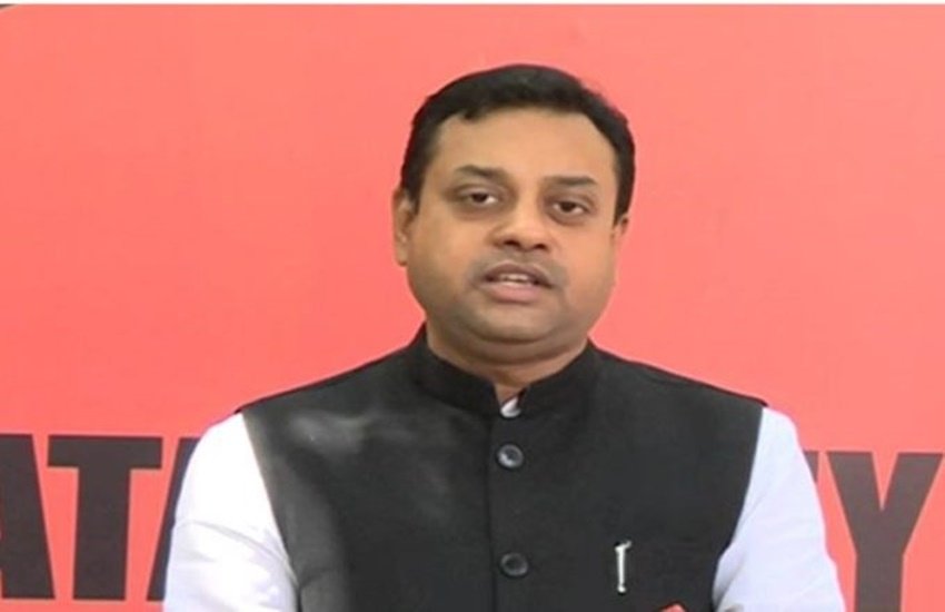 संबित पात्रा के इस वीडियो पर कई लोगों ने अपनी प्रतिक्रिया दी है। 